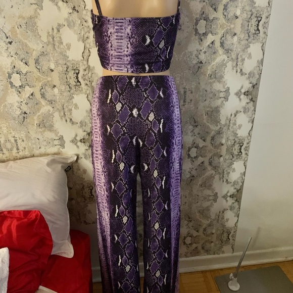PURPLE SNAKE PRINT  HIGH WAISTED CO-ORD SET **stretchy** - Picture 3 of 3